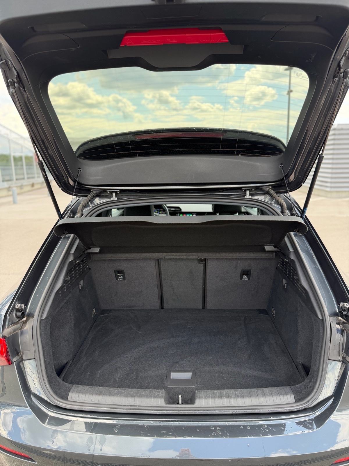 Audi A3 Sportback 35 TDI S TRONIC, fotografija 12