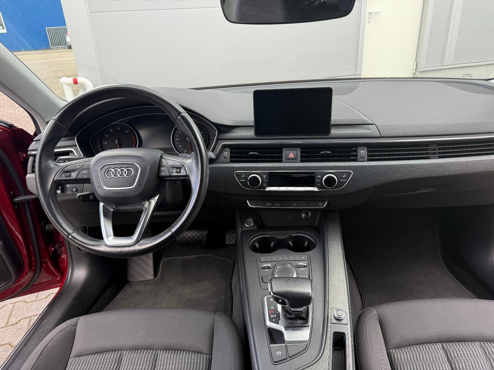 Audi A4 1,4 TFSI S-TRONIC DESIGN S-LINE NAVI LED 3-ZONE KLIMA AMBIENT, fotografija 17