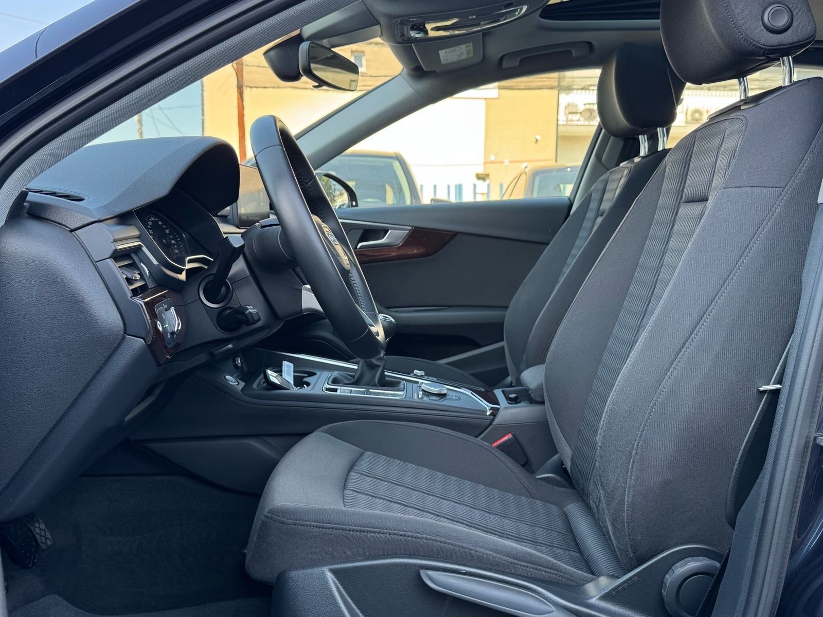 Audi A4 1,8 TFSI / ŠIBER / KAMERA / DESIGN / JAMSTVO, fotografija 15