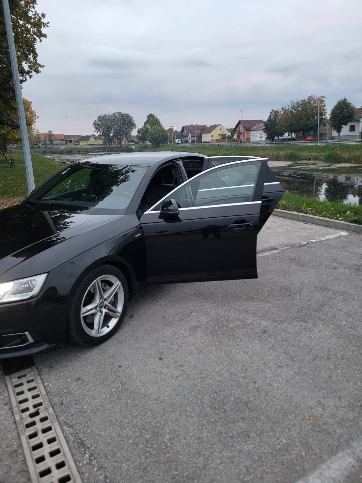 Audi A4 2,0 S Line TDI quattro 3S tronic Sport + (190 KS), fotografija 12