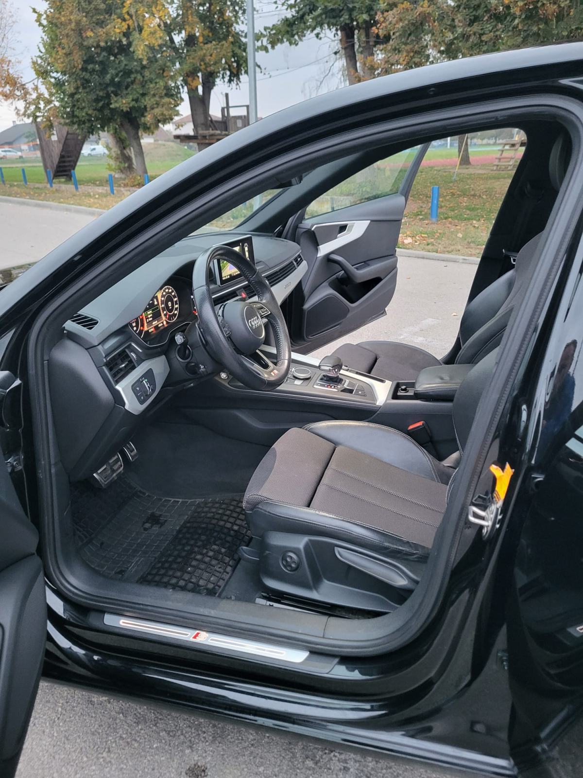 Audi A4 2,0 S Line TDI quattro 3S tronic Sport + (190 KS), fotografija 16