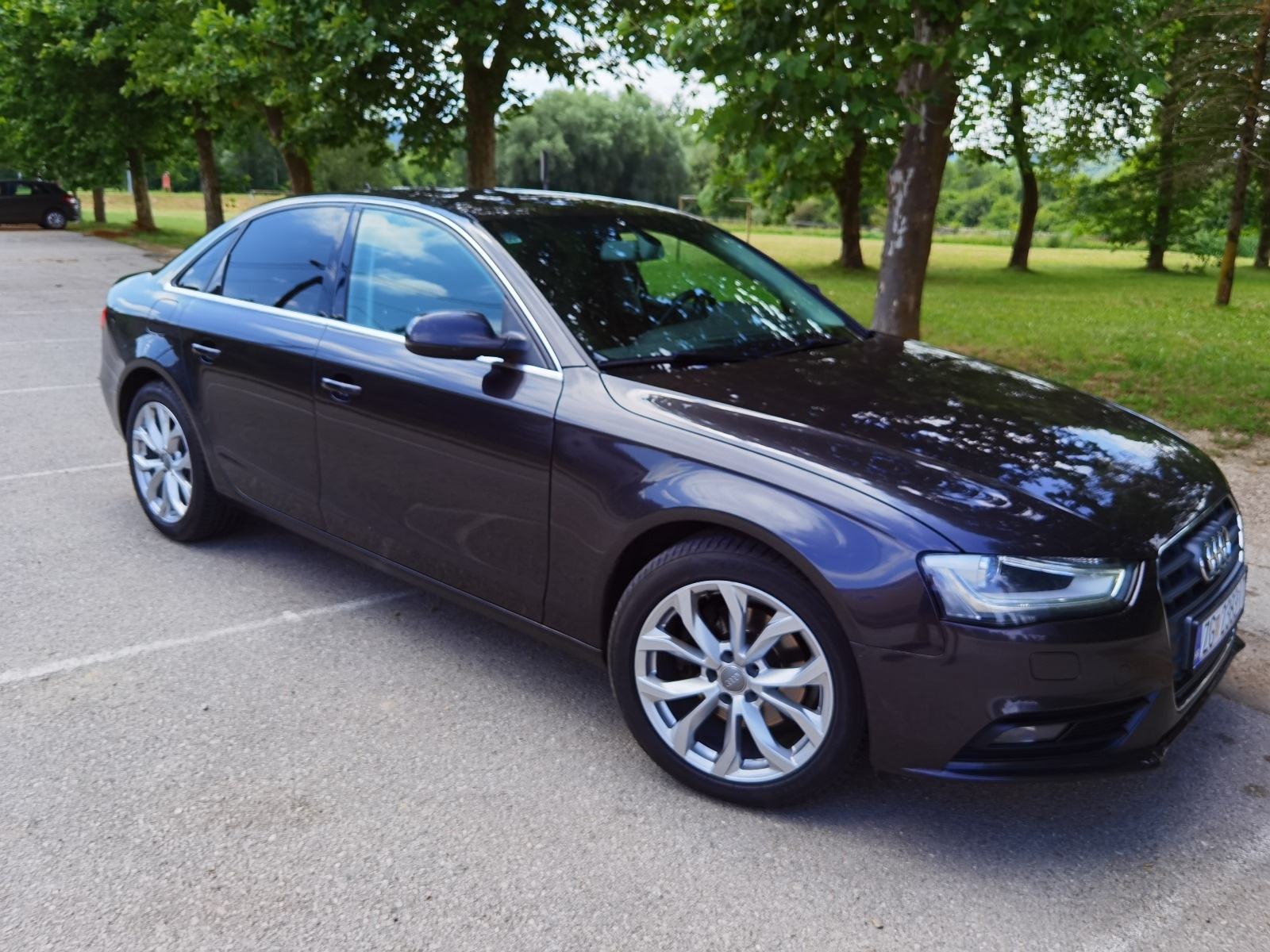 Audi A4 2.0 TDI, 12 000 €, fotografija 9