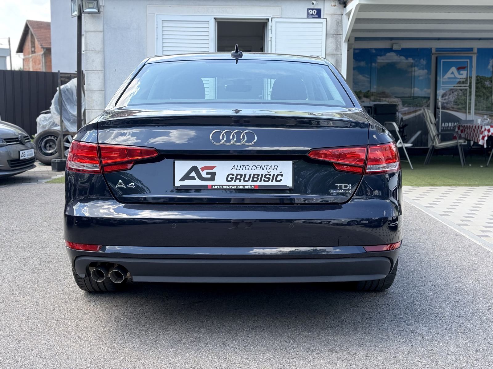 Audi A4 2,0 TDI 140kW *1.vlasnik--Automatik--Virtual Cockpit--Jamstvo*, fotografija 14