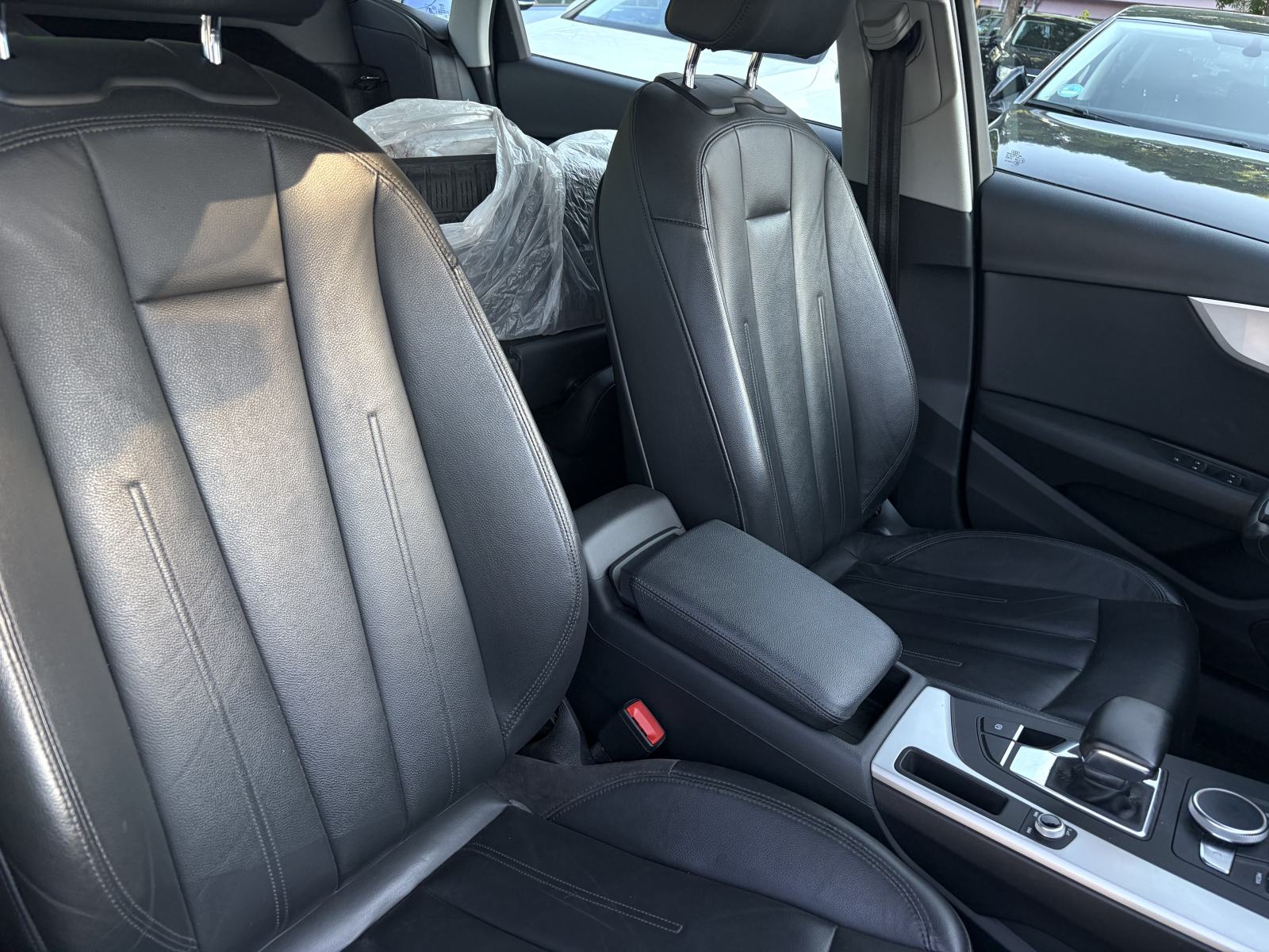 Audi A4 2,0 TDI 140kW *1.vlasnik--Automatik--Virtual Cockpit--Jamstvo*, fotografija 17