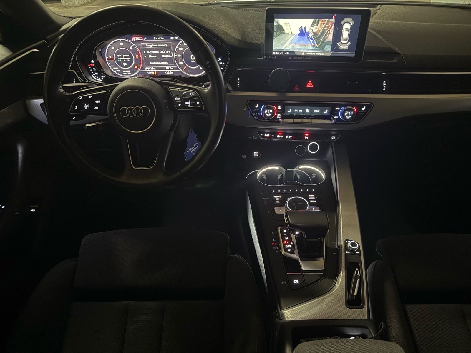 Audi A4; 2,0 TDI; 190KS; Automatik; Bogata oprema, fotografija 12