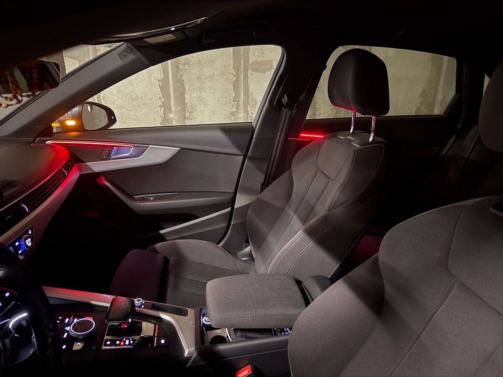 Audi A4; 2,0 TDI; 190KS; Automatik; Bogata oprema, fotografija 14