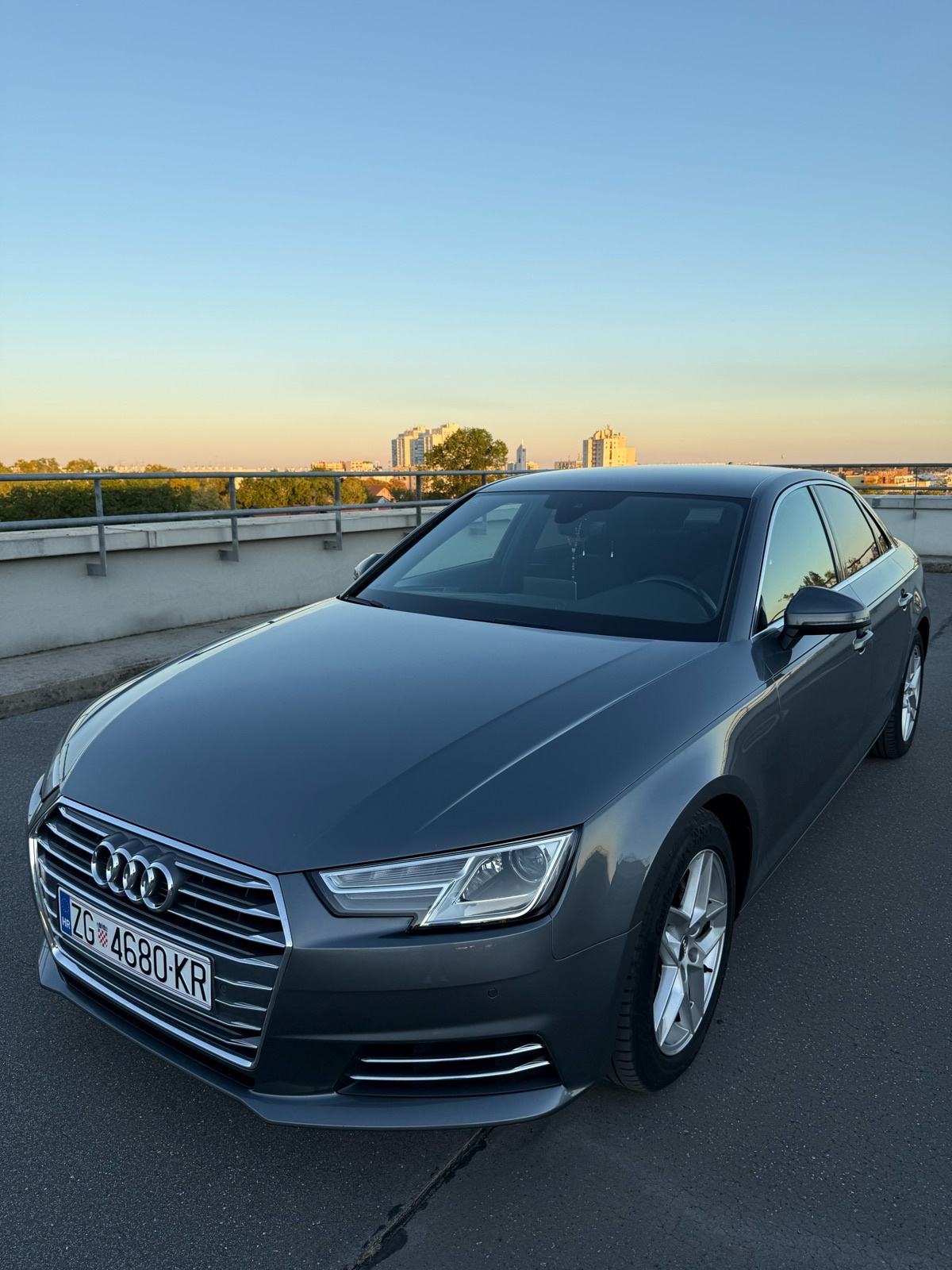 Audi A4; 2,0 TDI; 190KS; Automatik; Bogata oprema, fotografija 3