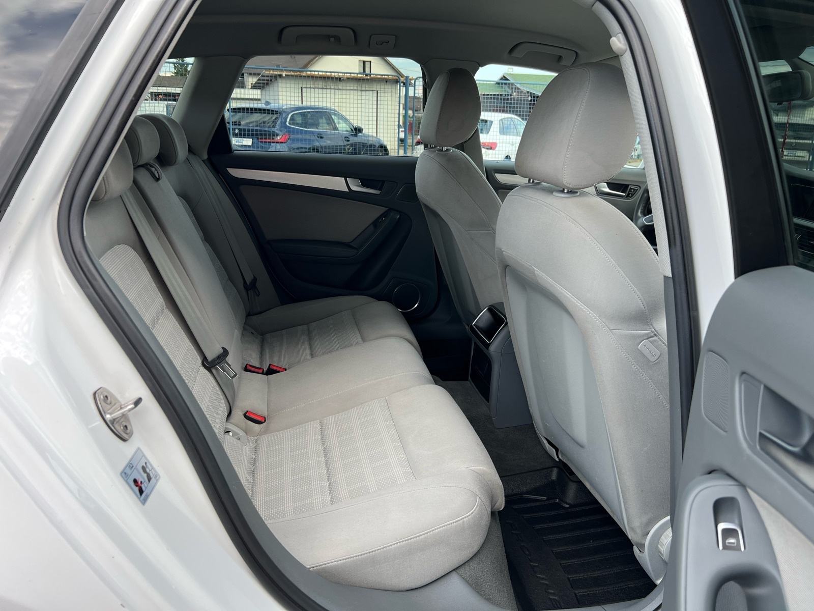 AUDI A4 2,0 TDI 190ks SPORT AUTOMATIC 10,999€!!, fotografija 18
