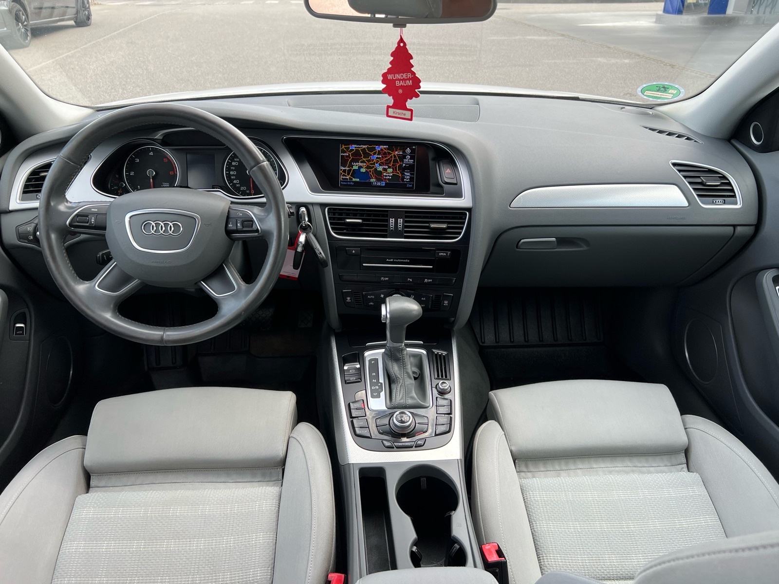 AUDI A4 2,0 TDI 190ks SPORT AUTOMATIC 10,999€!!, fotografija 19