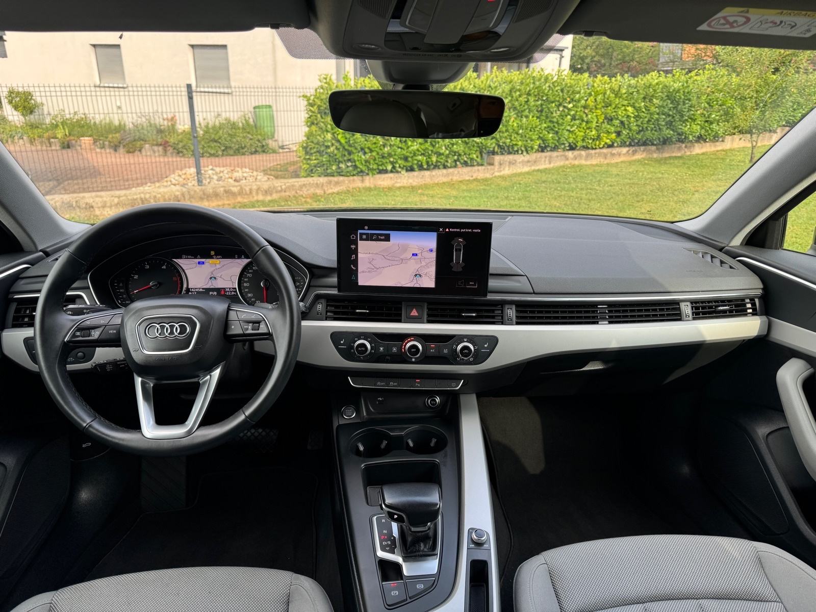 AUDI A4 2.0 TDI 2023., AUTOMATIC, KUKA, TOP STANJE !!!, fotografija 14