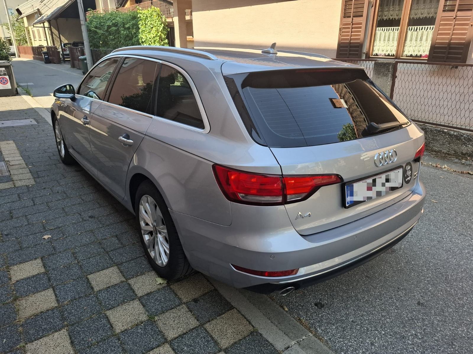 Audi A4 2,0 TDI automatik, 150tkm! REG 12/26, TOP STANJE! BEZ ULAGANJA, fotografija 2