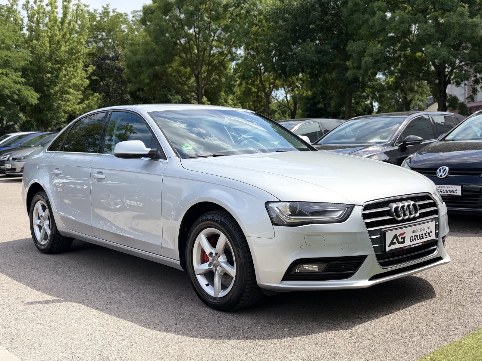 Audi A4 2,0 TDI *Automatik* *Bi-Xenon* *NAVI* *Servisna* *Jamstvo*, fotografija 6