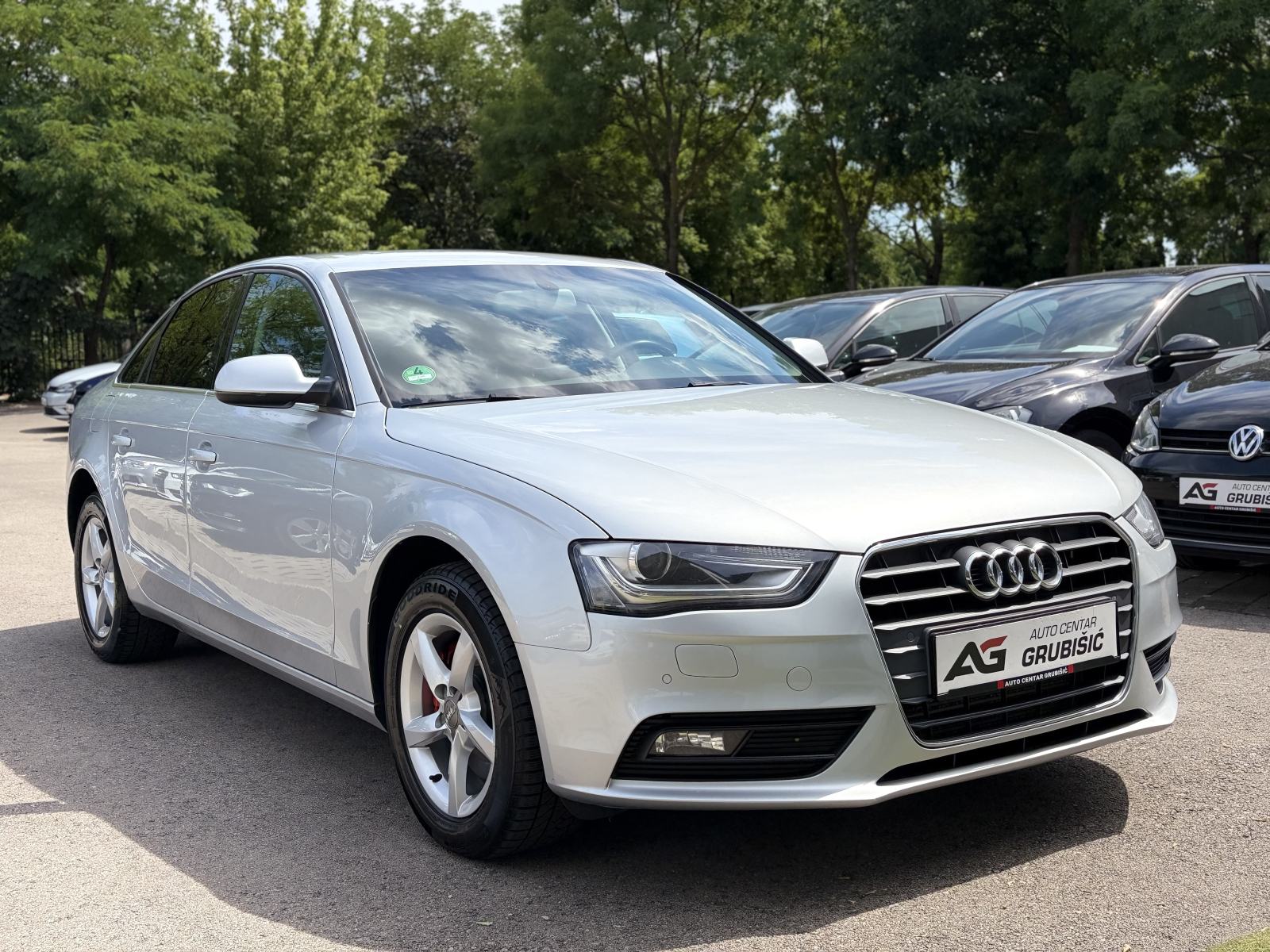Audi A4 2,0 TDI *Automatik* *Bi-Xenon* *NAVI* *Servisna* *Jamstvo*, fotografija 10