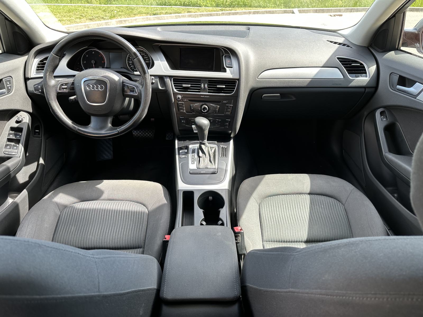 Audi A4 2,0 TDI AUTOMATIK LED, fotografija 10