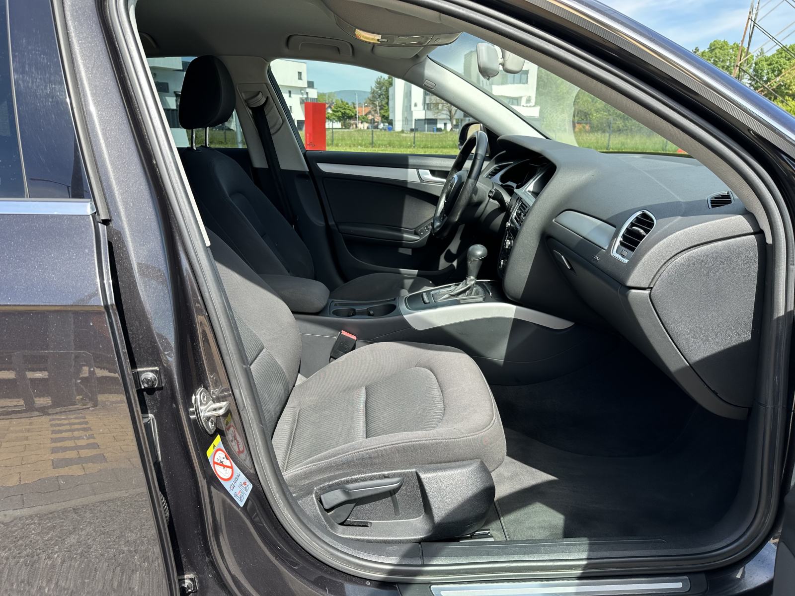 Audi A4 2,0 TDI AUTOMATIK LED, fotografija 12