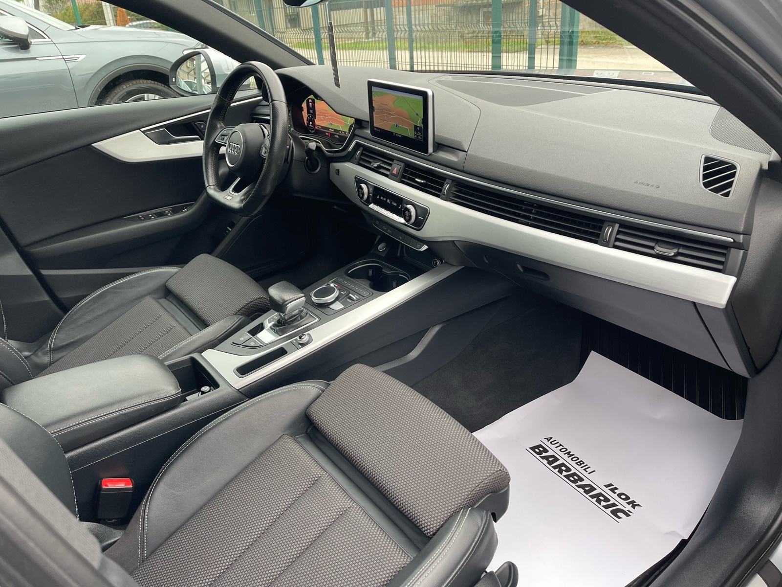 Audi A4 2,0 TDI automatik,S-line,Navigacija,Virtual,Jamstvo 12mj., fotografija 16