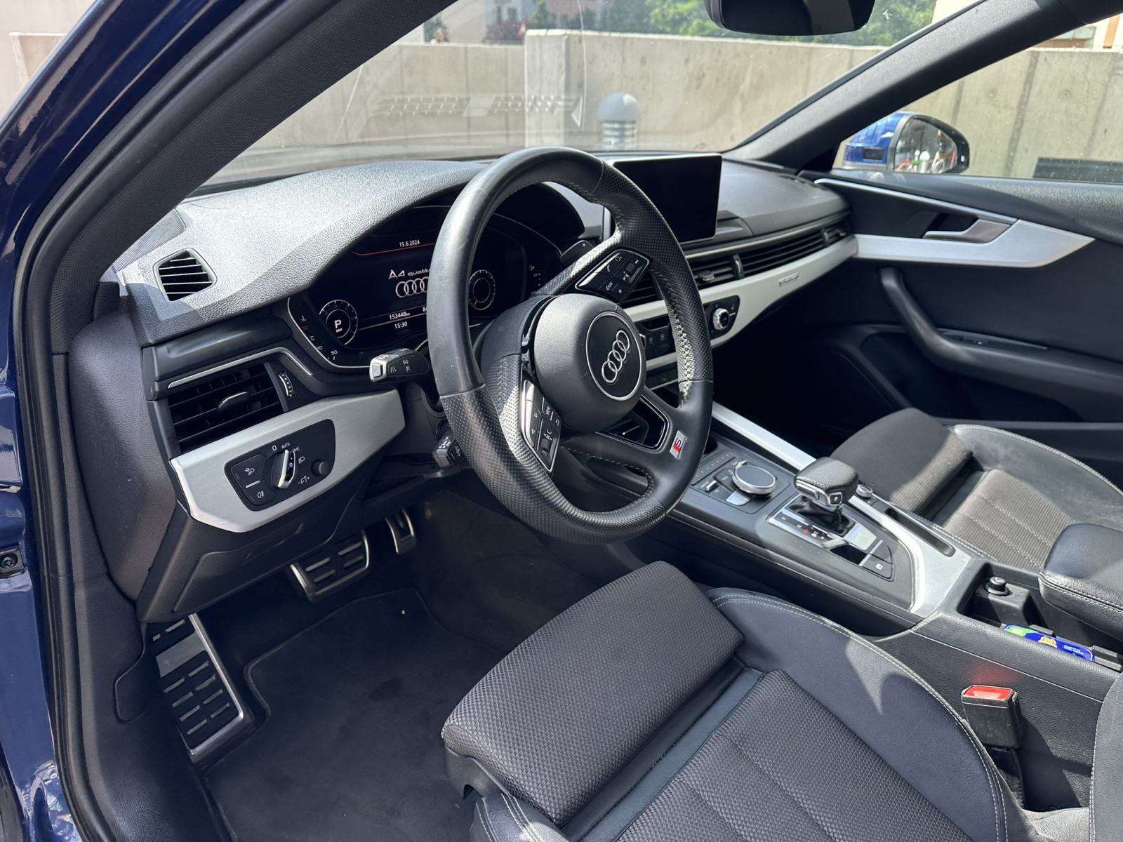 Audi A4 2,0 TDI automatik,quattro, fotografija 5