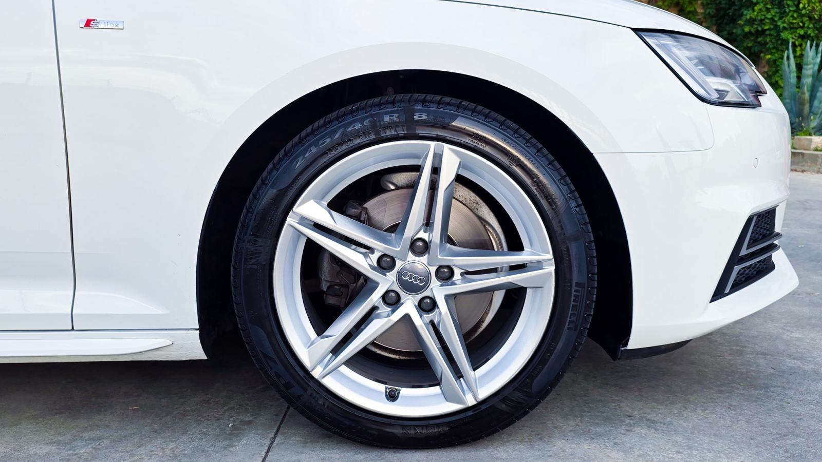 Audi A4 2.0 TDI Ultra S tronic – 3 x S line, fotografija 11