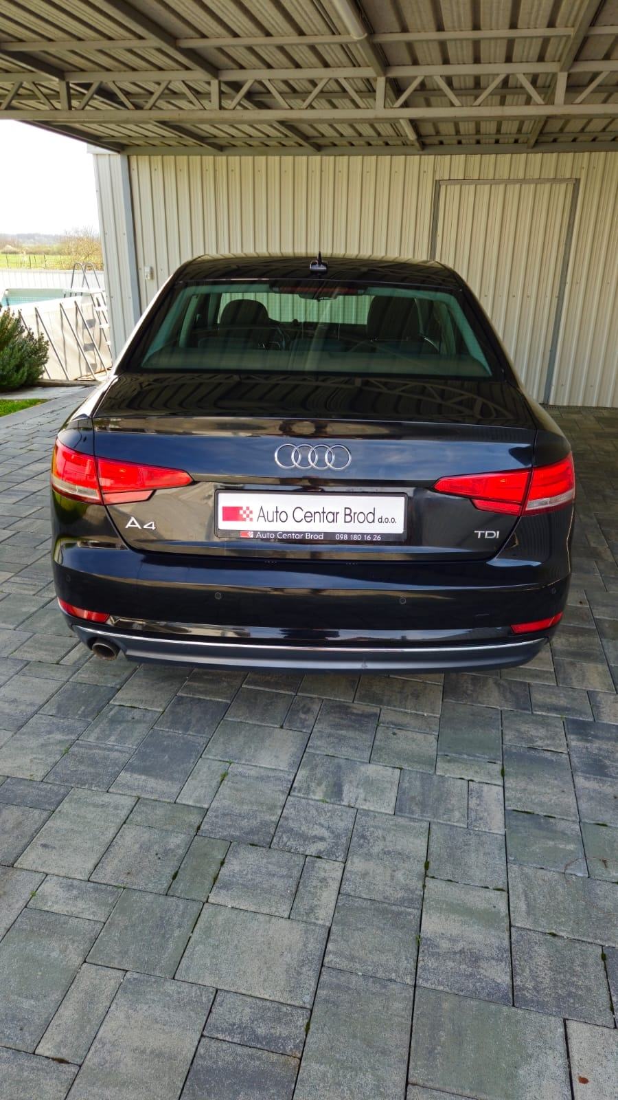 Audi A4 2,0 TDI automatik, fotografija 4