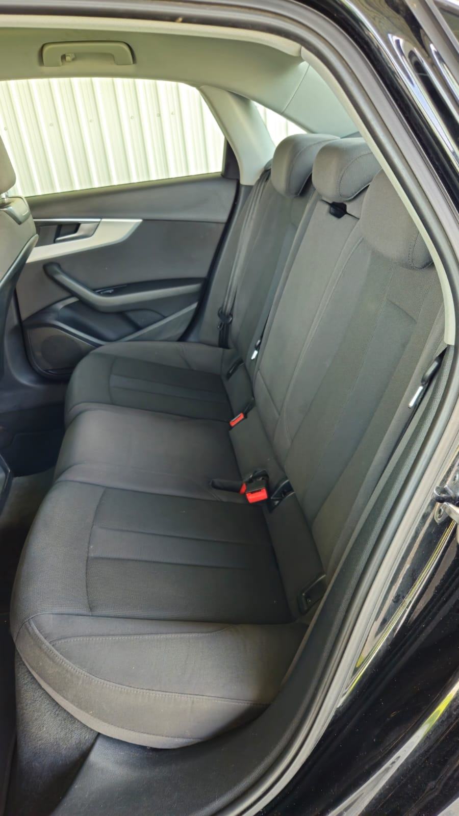 Audi A4 2,0 TDI automatik, fotografija 9