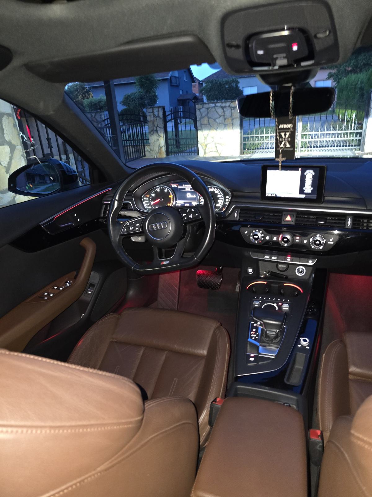 Audi A4 2.0 TDI automatik, fotografija 13
