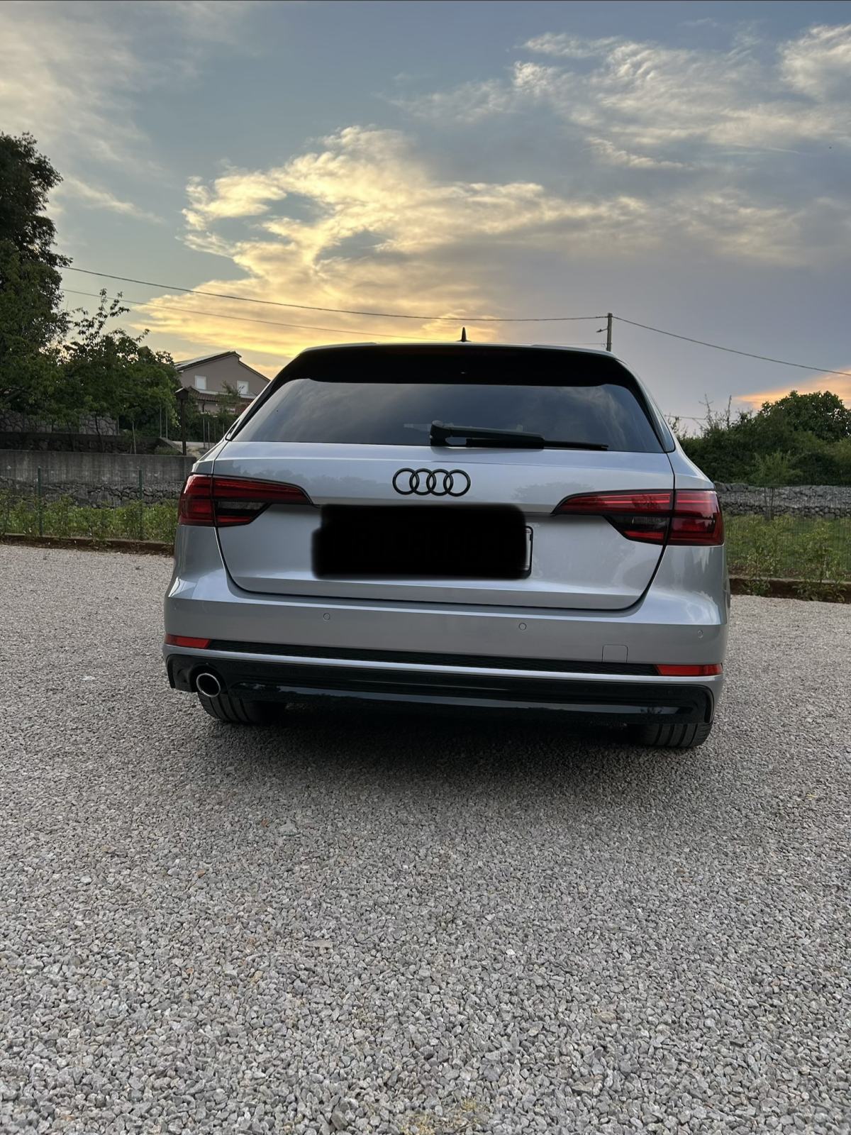 Audi A4 2,0 TDI automatik, fotografija 4