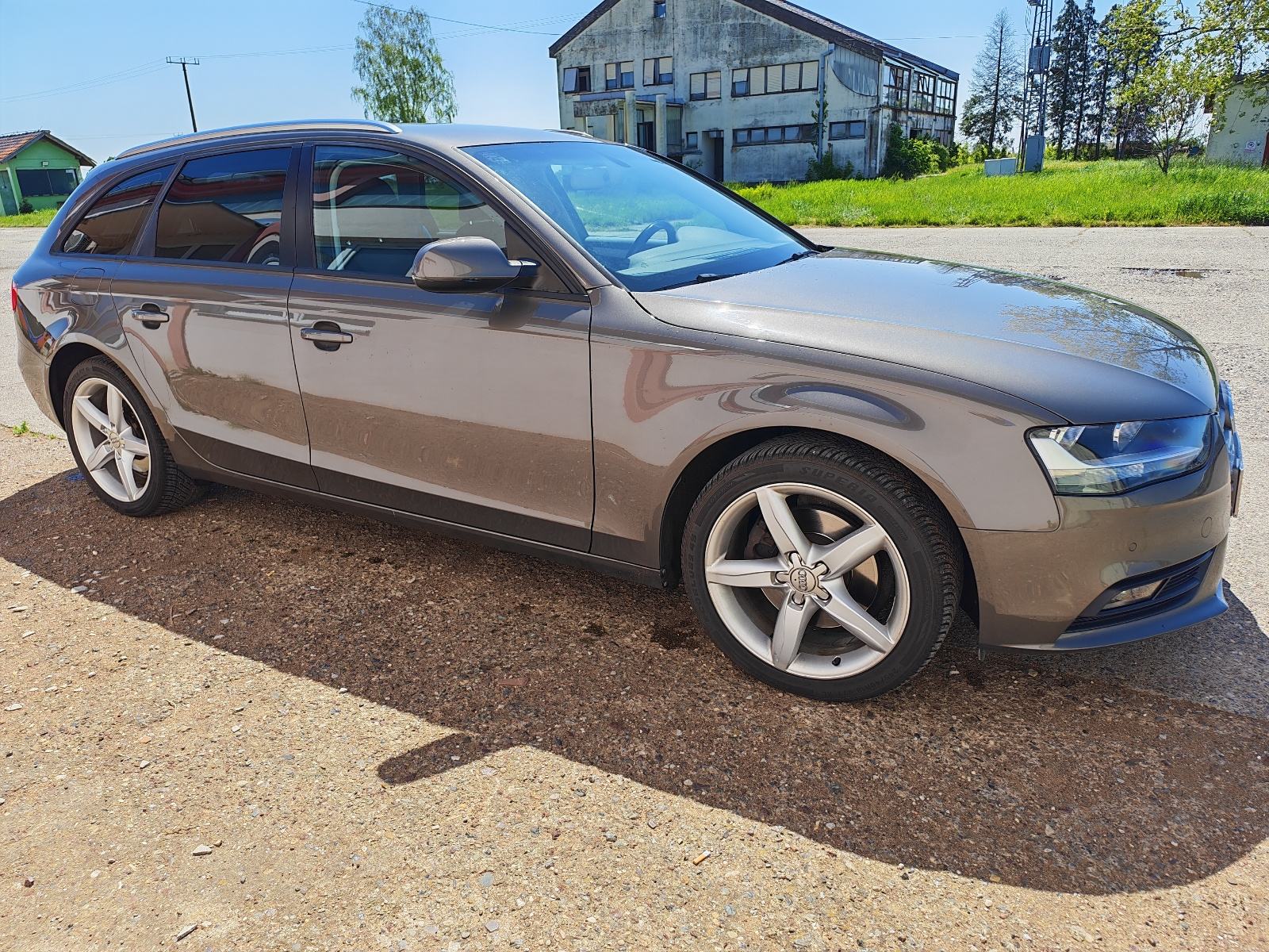 Audi A4 Avant 2,0 TDI automatik, 2015 godište, fotografija 3