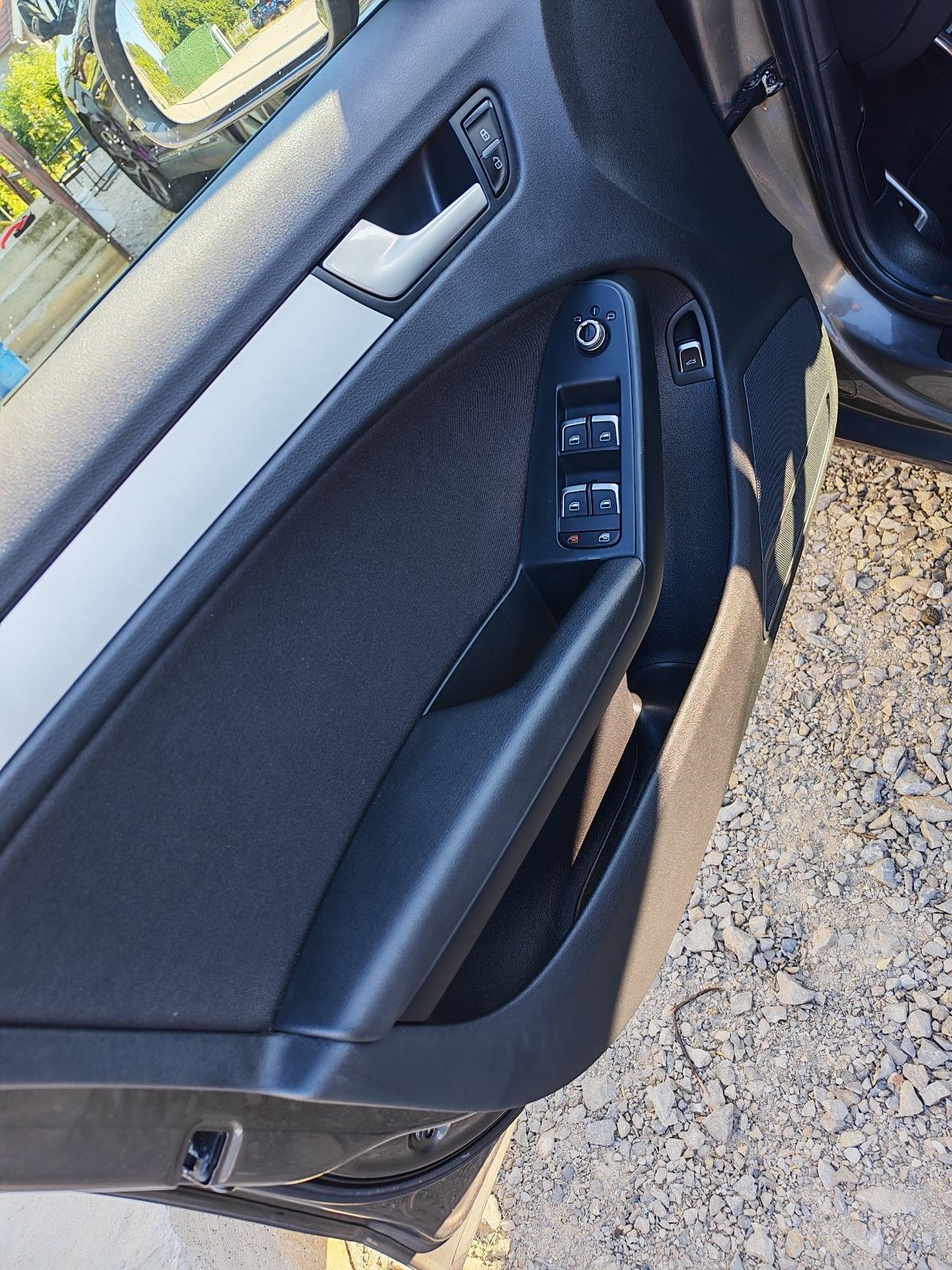 Audi A4 Avant 2,0 TDI automatik, 2015 godište, fotografija 12