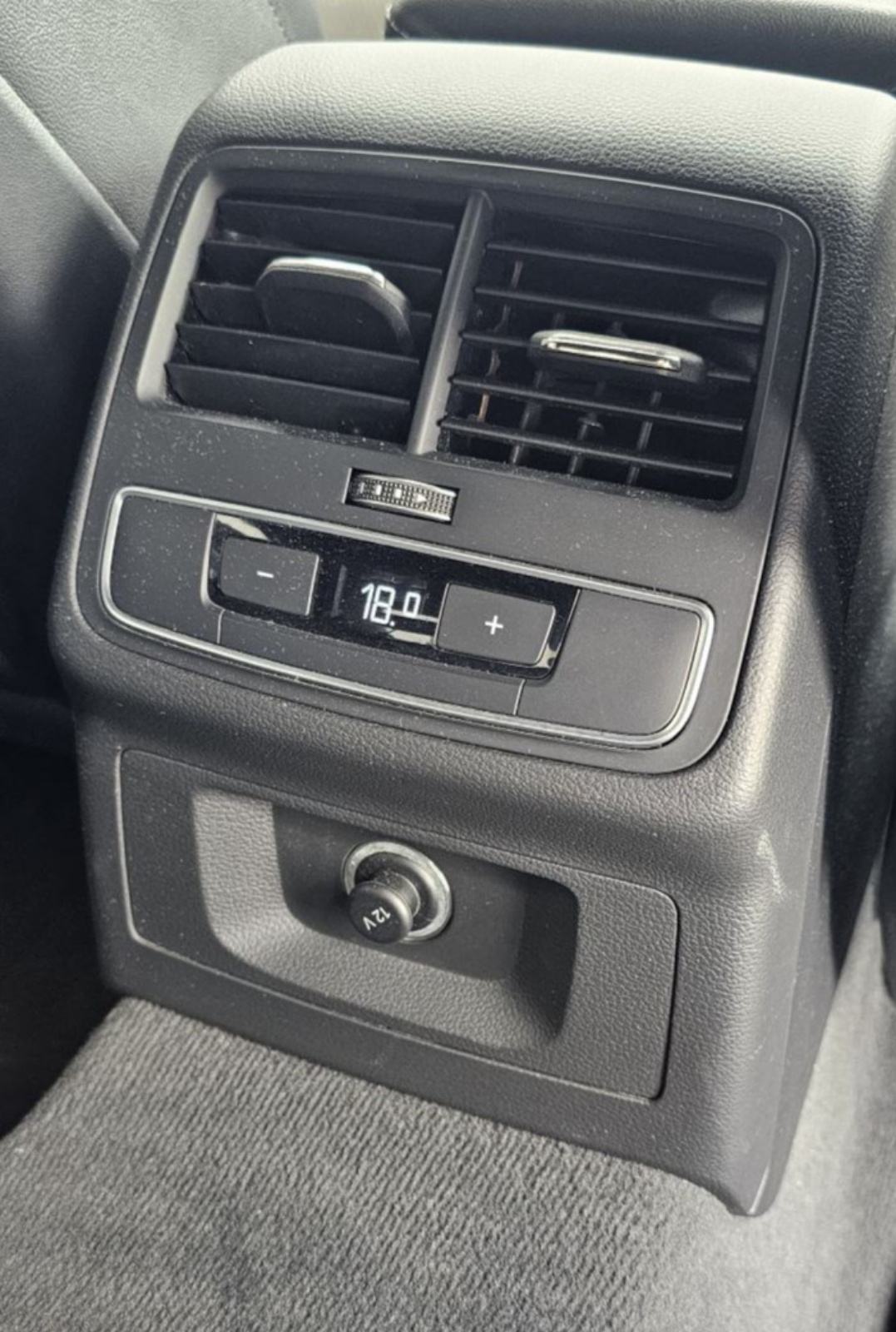 Audi A4 2,0 TDI automatik, fotografija 5