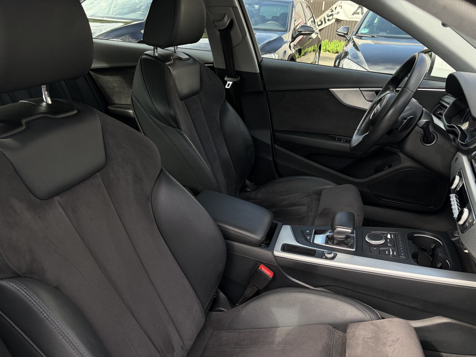 Audi A4 2,0 TDI Automatik *Top oprema* *Servisna* *Jamstvo*, fotografija 20