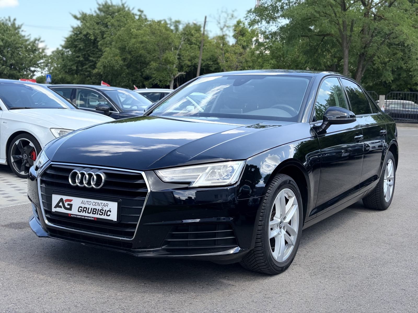 Audi A4 2,0 TDI *Automatik* *Virtual Cockpit* *Servisna* *Jamstvo*, fotografija 9