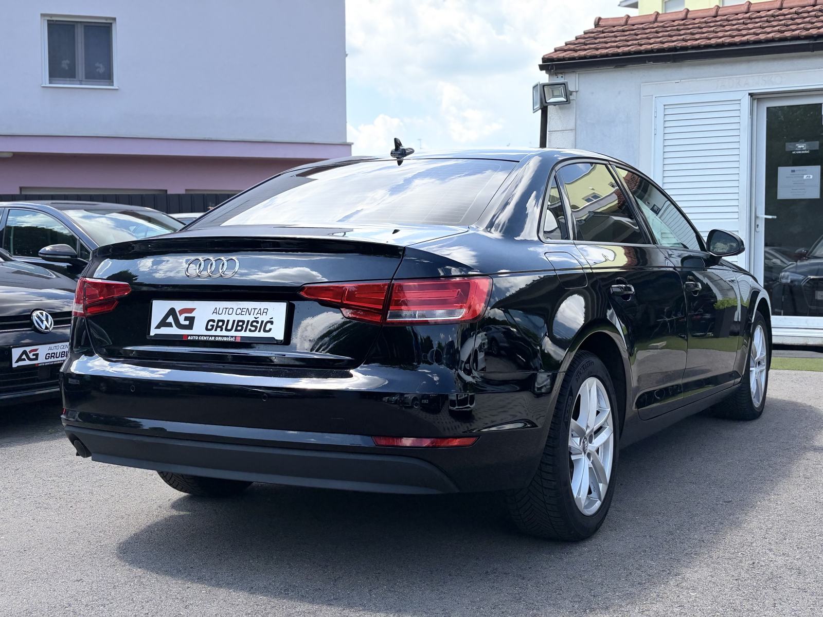 Audi A4 2,0 TDI *Automatik* *Virtual Cockpit* *Servisna* *Jamstvo*, fotografija 12