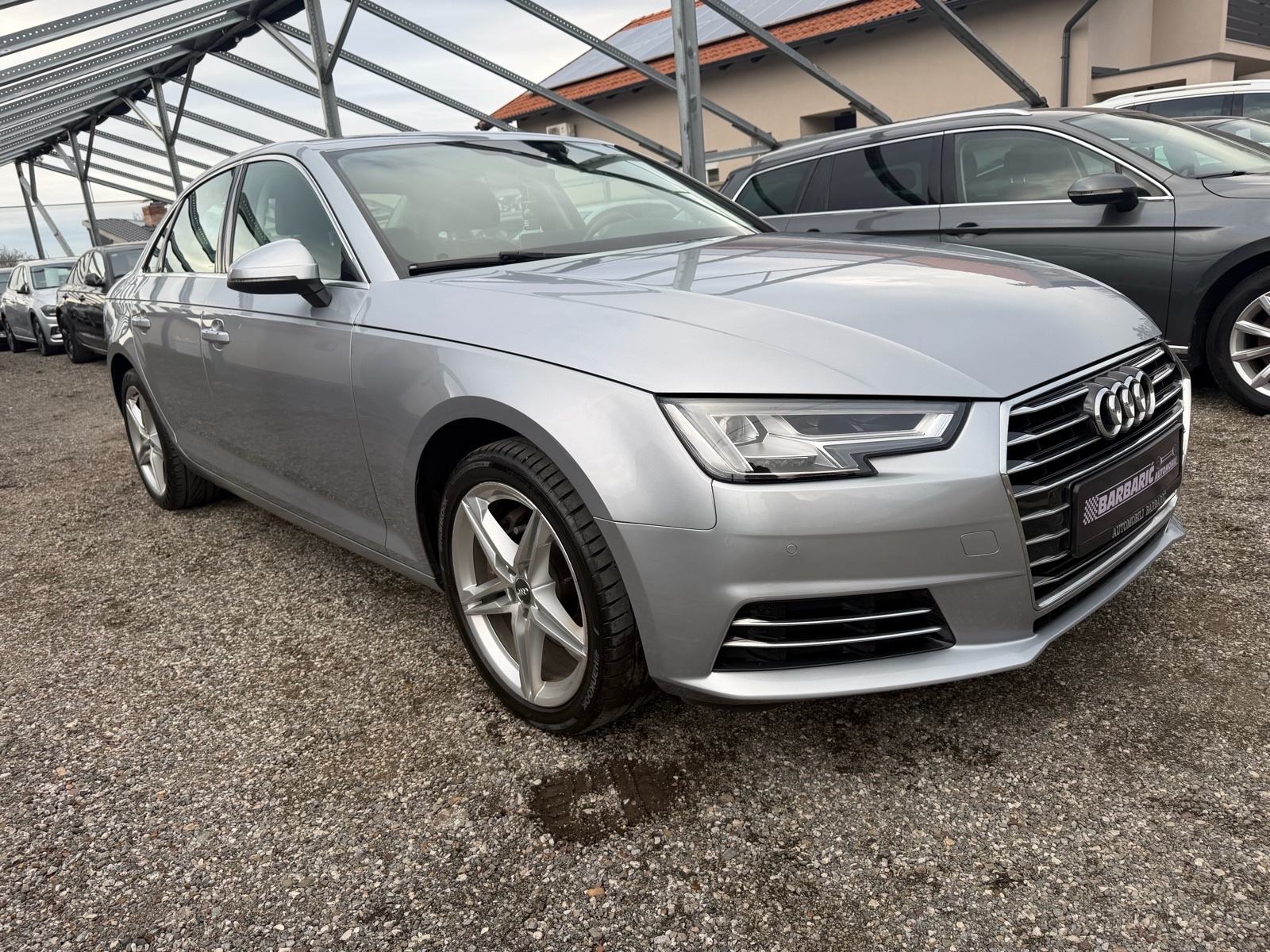 Audi A4 2,0 TDI automatik,Virtual,Kamera,Veliki servis,Jamstvo 12mj., fotografija 3