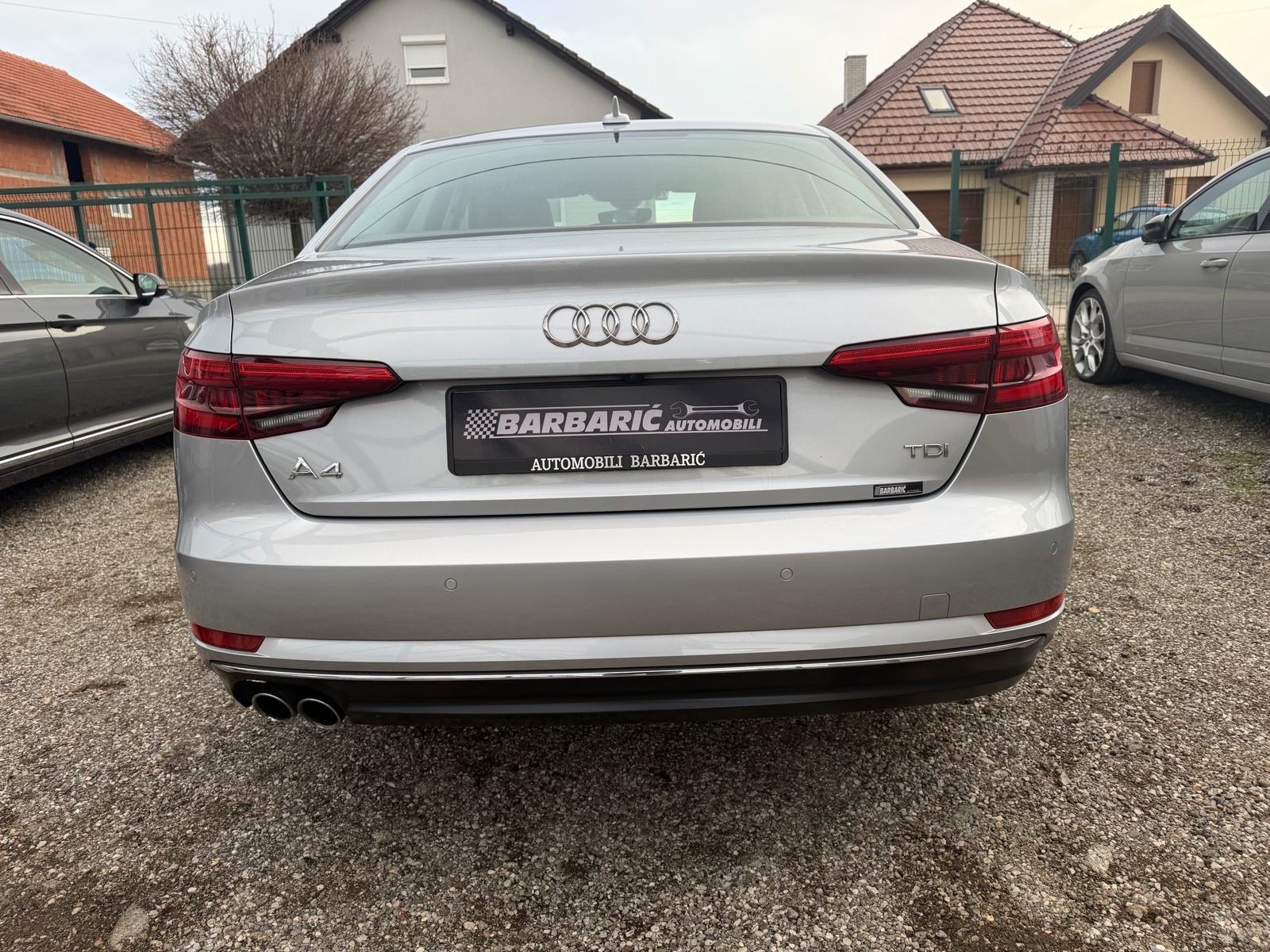 Audi A4 2,0 TDI automatik,Virtual,Kamera,Veliki servis,Jamstvo 12mj., fotografija 6