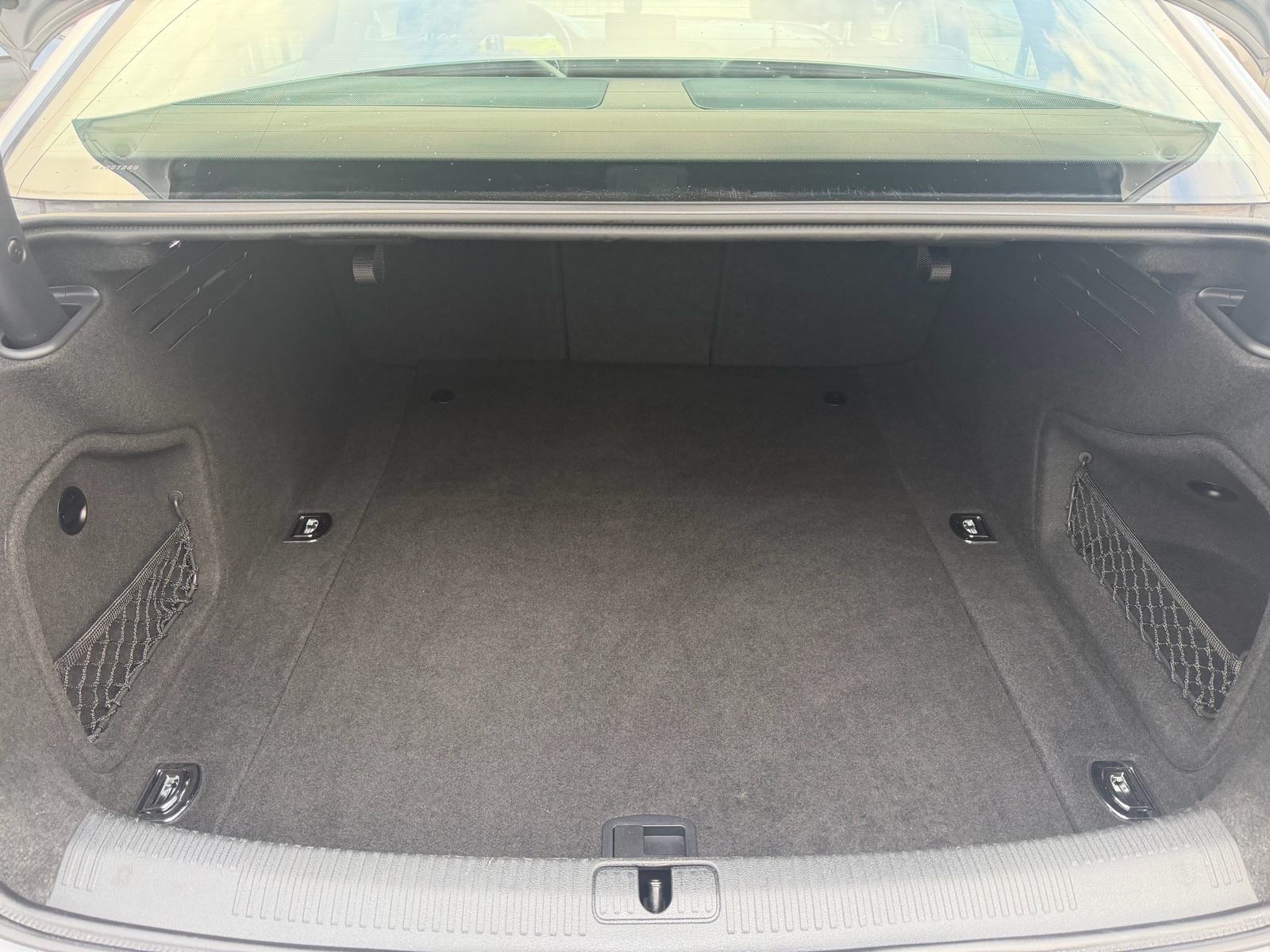Audi A4 2,0 TDI automatik,Virtual,Kamera,Veliki servis,Jamstvo 12mj., fotografija 17