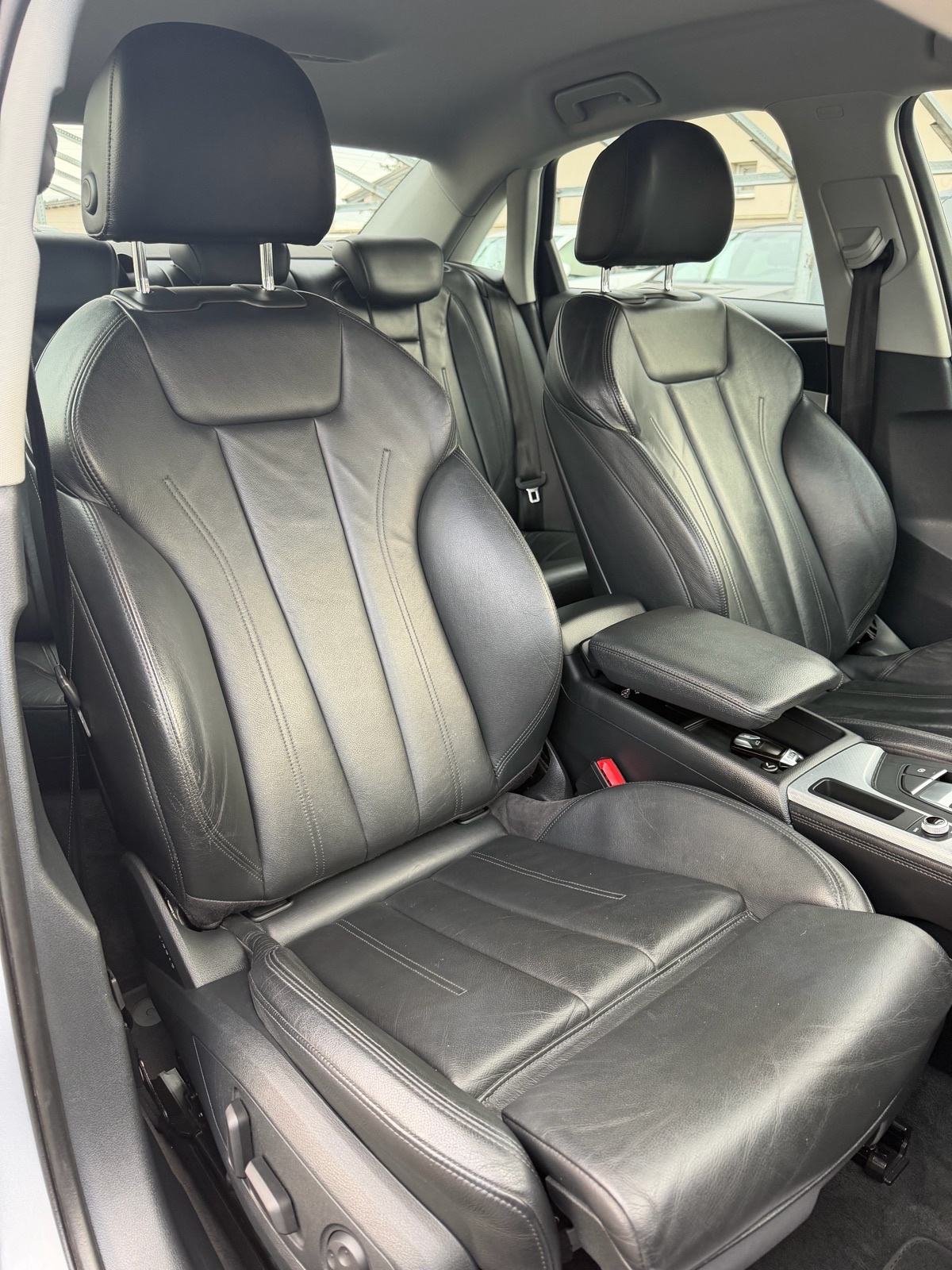 Audi A4 2,0 TDI automatik,Virtual,Kamera,Veliki servis,Jamstvo 12mj., fotografija 20