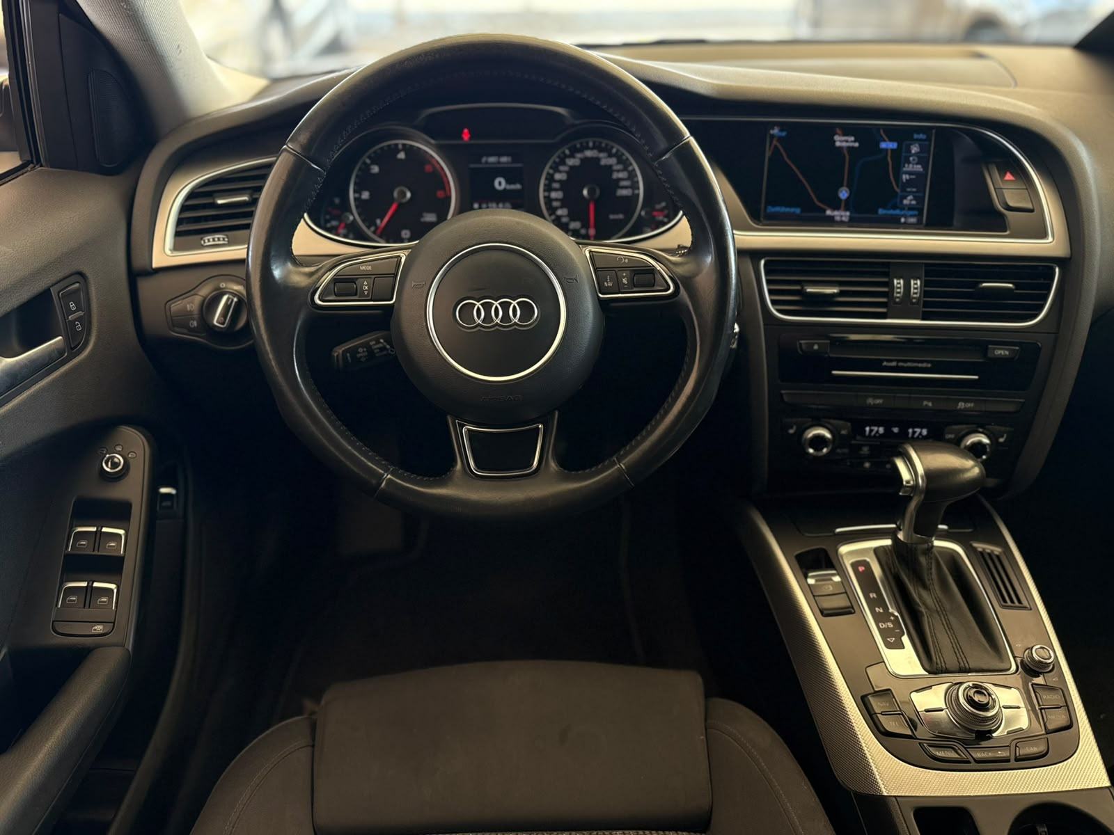 AUDI A4 2.0 TDI B8 -AUTOMATIK- LED -NAVI - garancija, fotografija 13