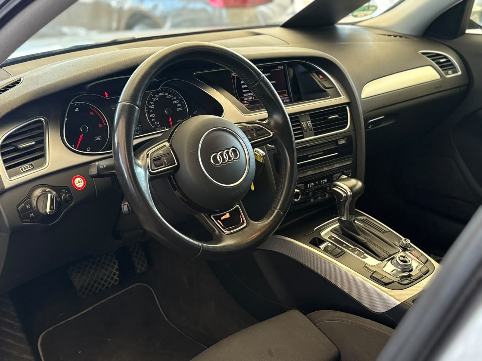 AUDI A4 2.0 TDI B8 -AUTOMATIK- LED -NAVI - garancija, fotografija 14