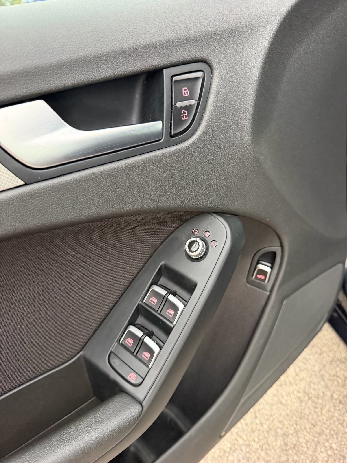 Audi A4 2.0 TDI #Bi-XENON #NAVI #PDC, fotografija 20