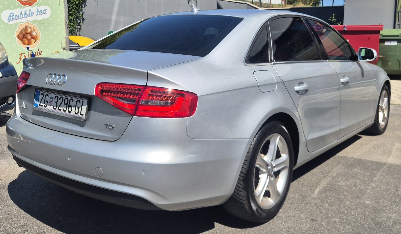 Audi A4 2,0 TDI,KLIMA,XENON,NAVI,PDC,TEMPOMAT,ALU.., fotografija 5
