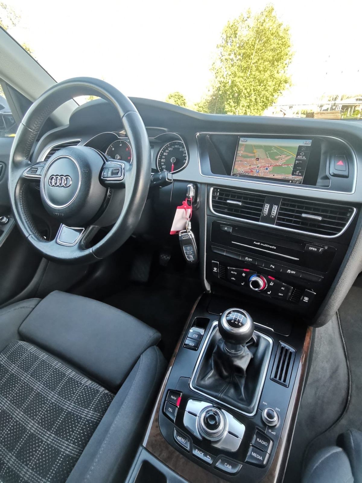 Audi A4 2,0 TDI,KUKA , KAO NOV!!!!, fotografija 7