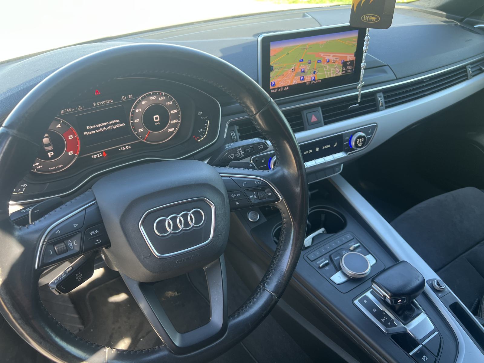 Audi A4 2,0 TDI S LINE BLACK EDITION,REGA 10/26,NEMA PRIJEPISA, fotografija 10