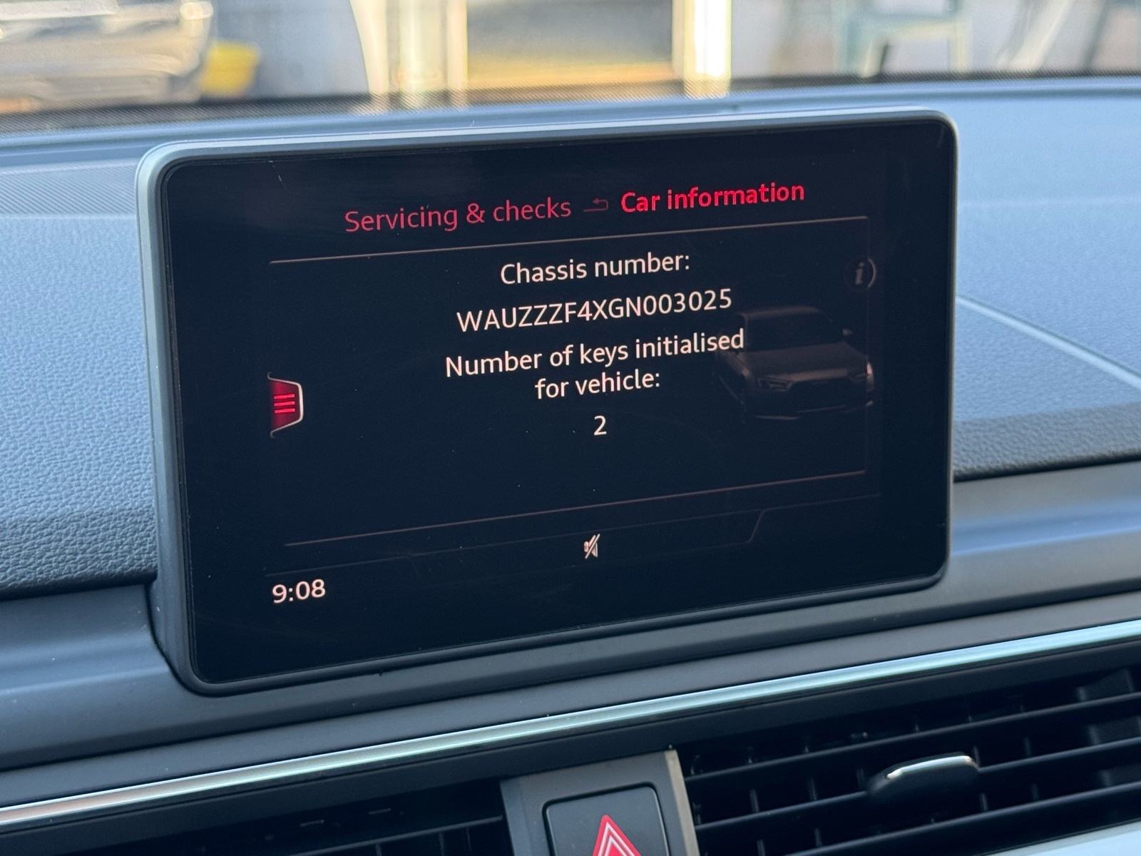 Audi A4 2,0 TDI LIMUZINA / ULTRA / LED / NAVI / ALU / JAMSTVO, fotografija 15