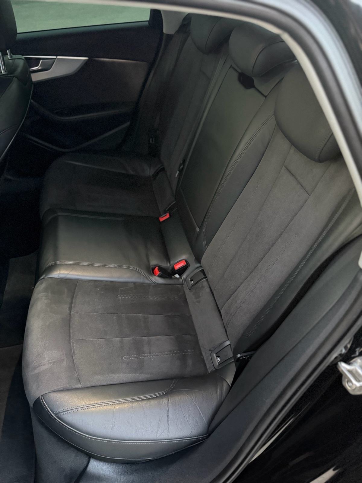 Audi A4 2,0 TDI, S-line, automatik, ACC, fotografija 10