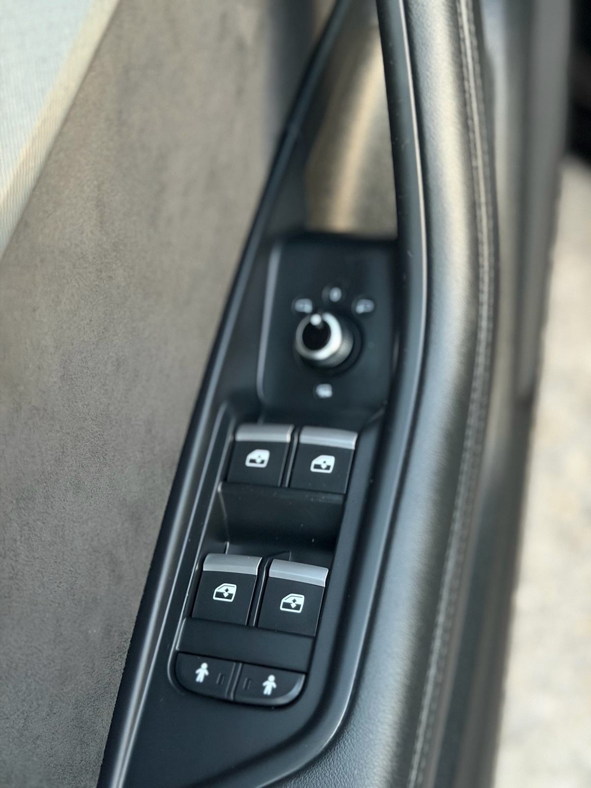 Audi A4 2,0 TDI, S-line, automatik, ACC, fotografija 15