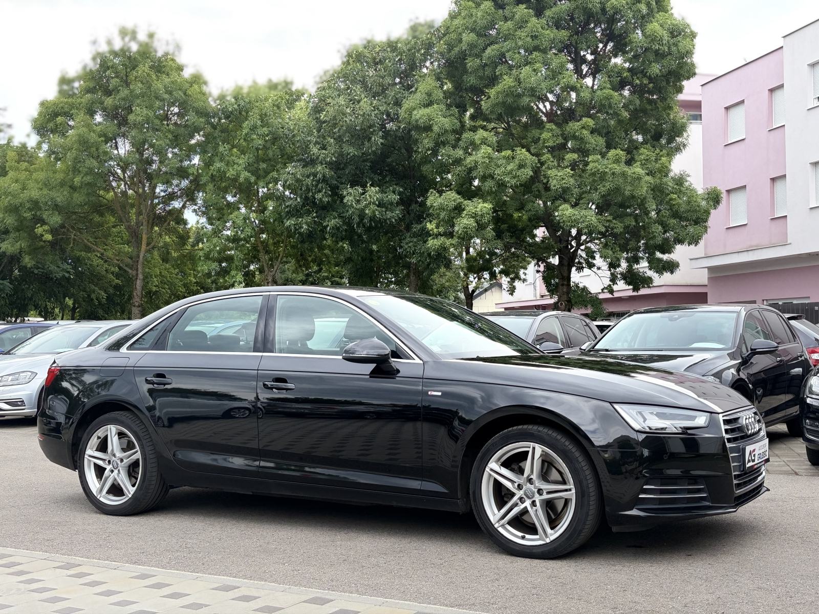 Audi A4 2,0 TDI S LINE *Automatik* *Top oprema* *Servisna* *Jamstvo*, fotografija 15