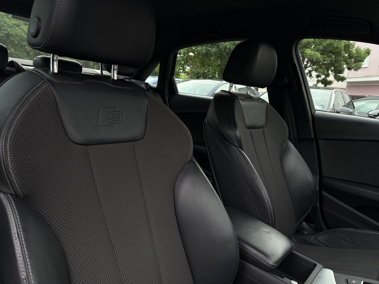 Audi A4 2,0 TDI S LINE *Automatik* *Top oprema* *Servisna* *Jamstvo*, fotografija 17