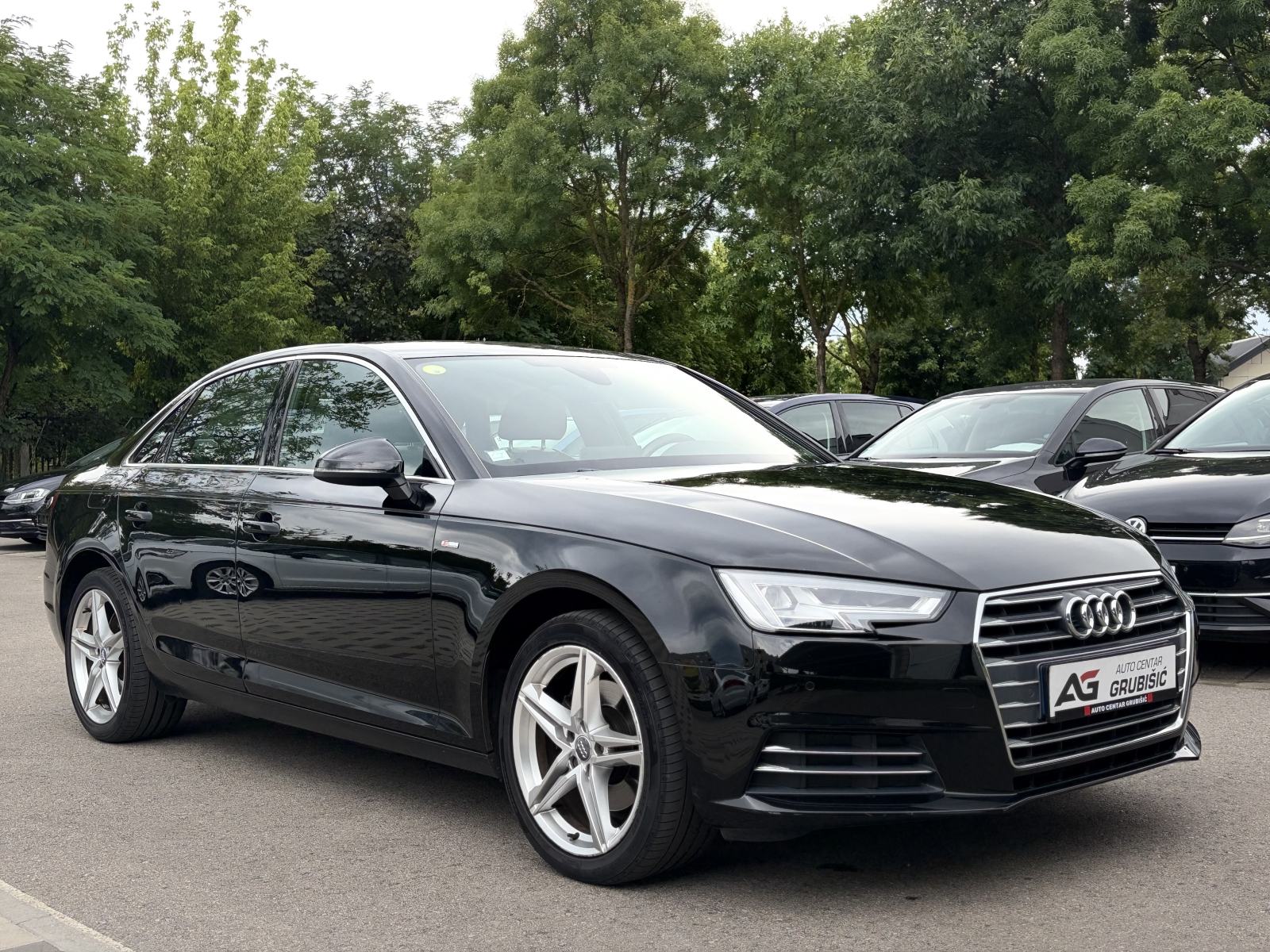 Audi A4 2,0 TDI S LINE *Automatik* *Top oprema* *Servisna* *Jamstvo*, fotografija 10