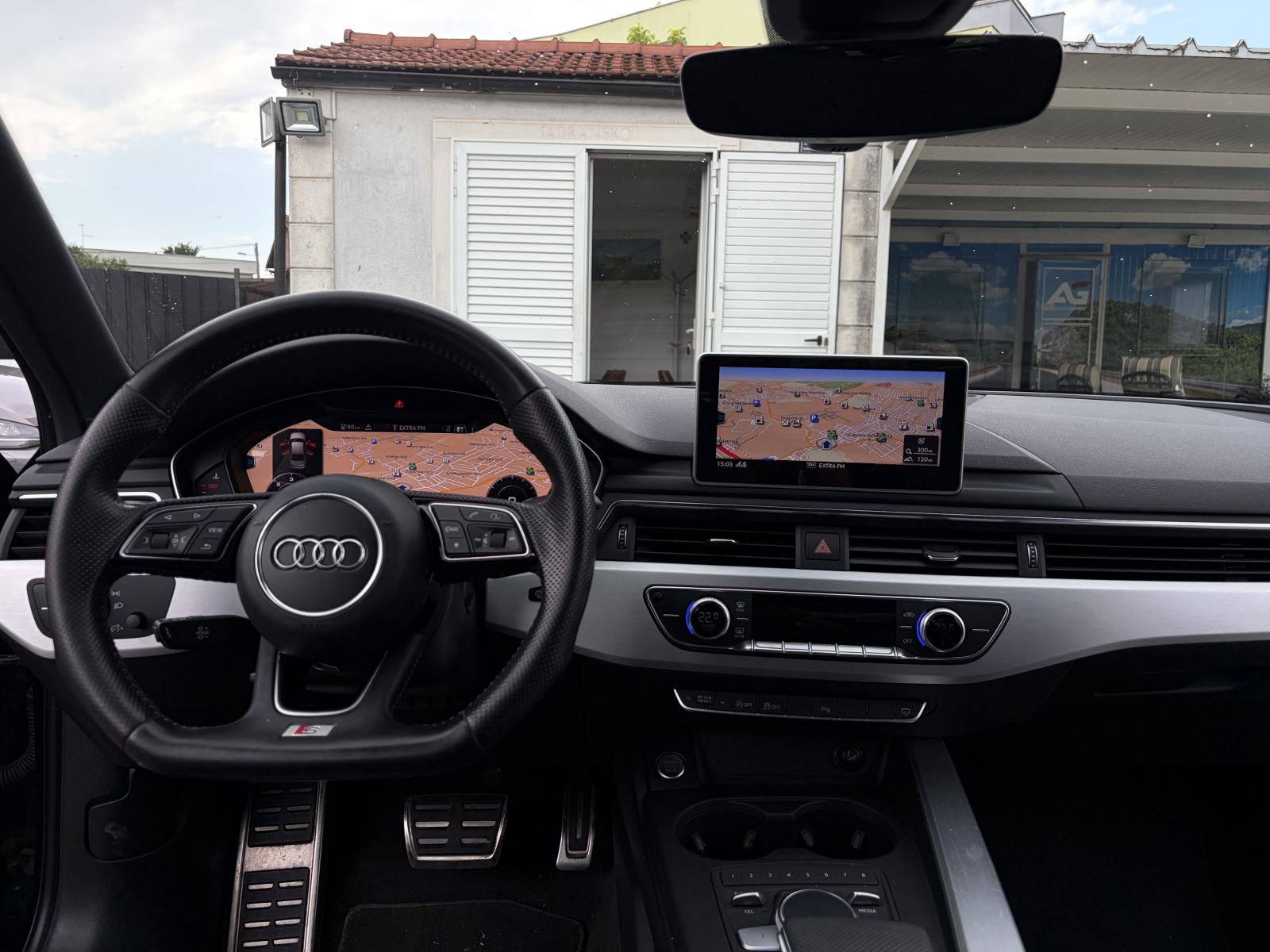 Audi A4 2,0 TDI S LINE *Automatik* *Top oprema* *Servisna* *Jamstvo*, fotografija 19