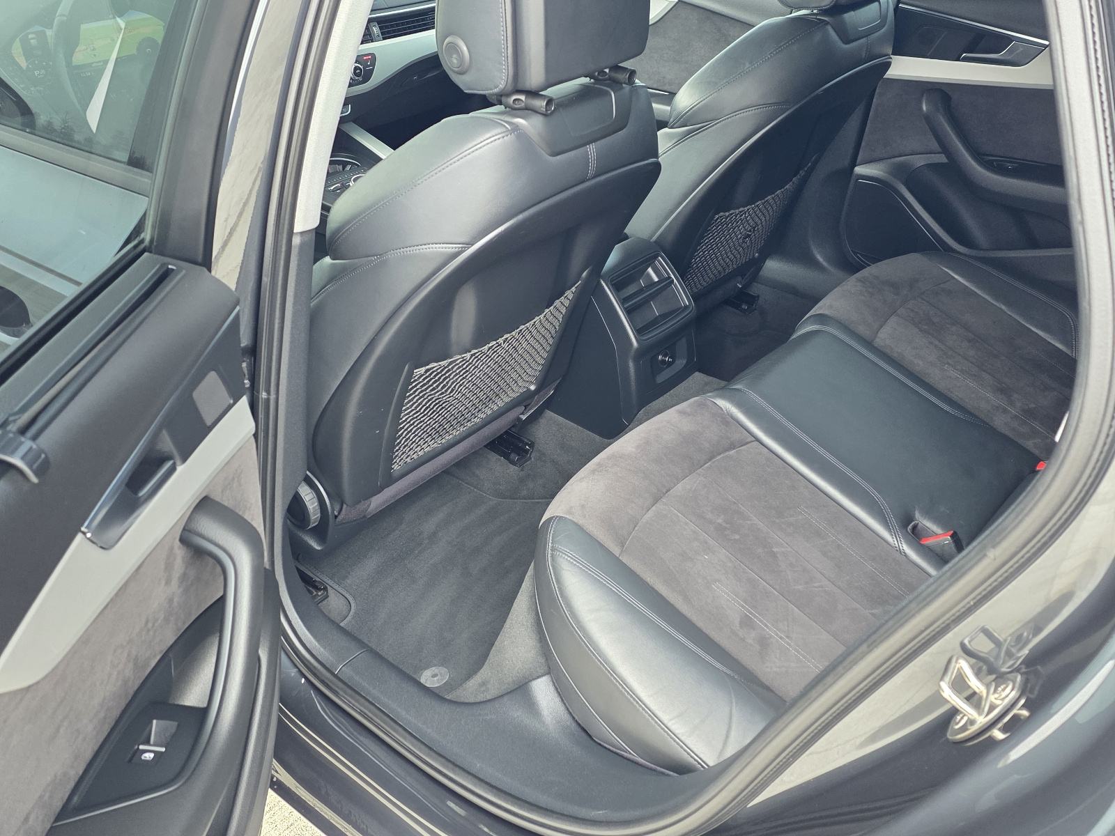 Audi A4 2,0 TDI S LINE.FUL LED,VIRTUAL,NAVI, fotografija 16